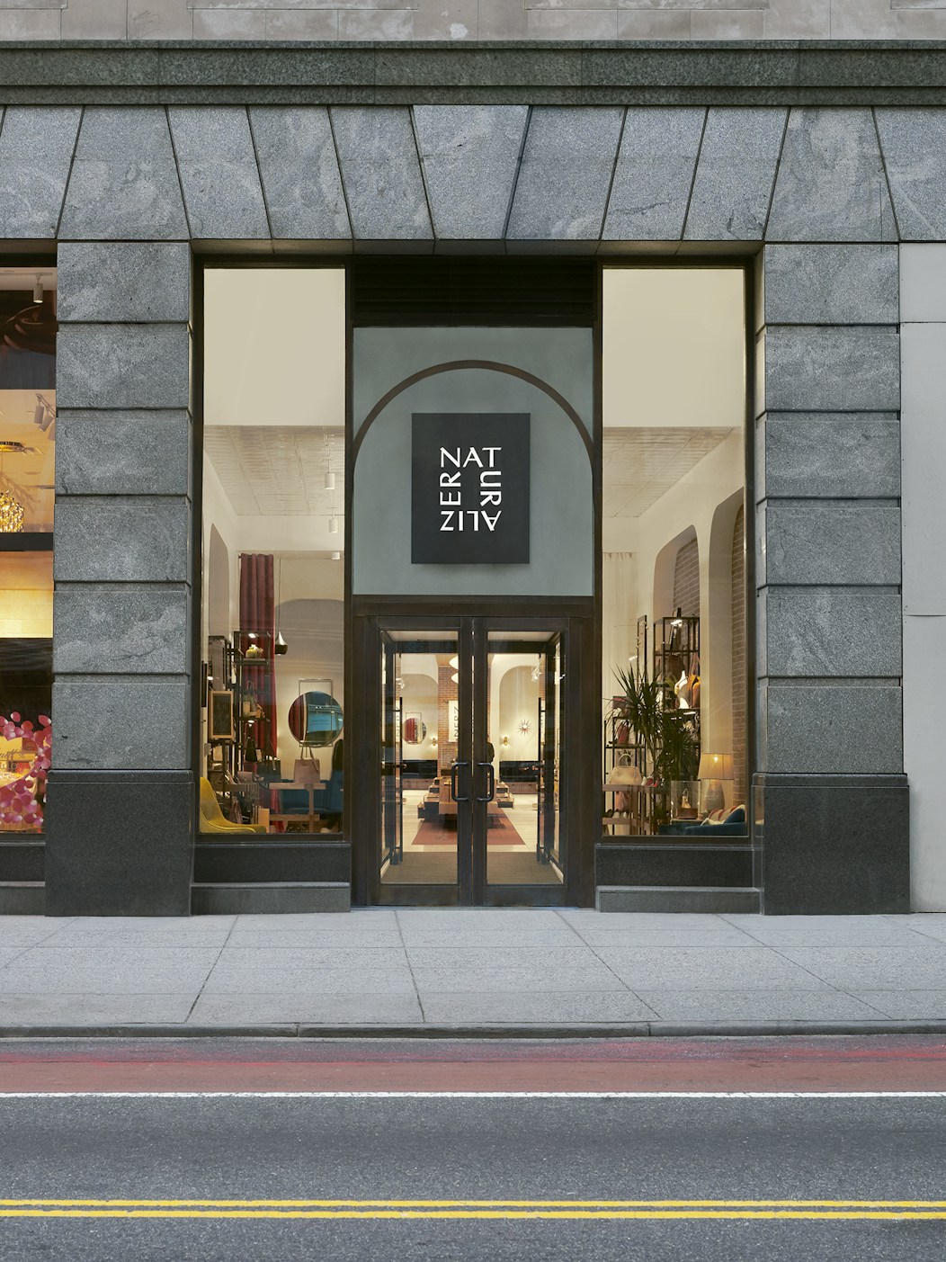 Naturalizer brand top